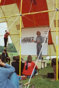 03 6x9 - Kassel - plek 1 - performance Hans